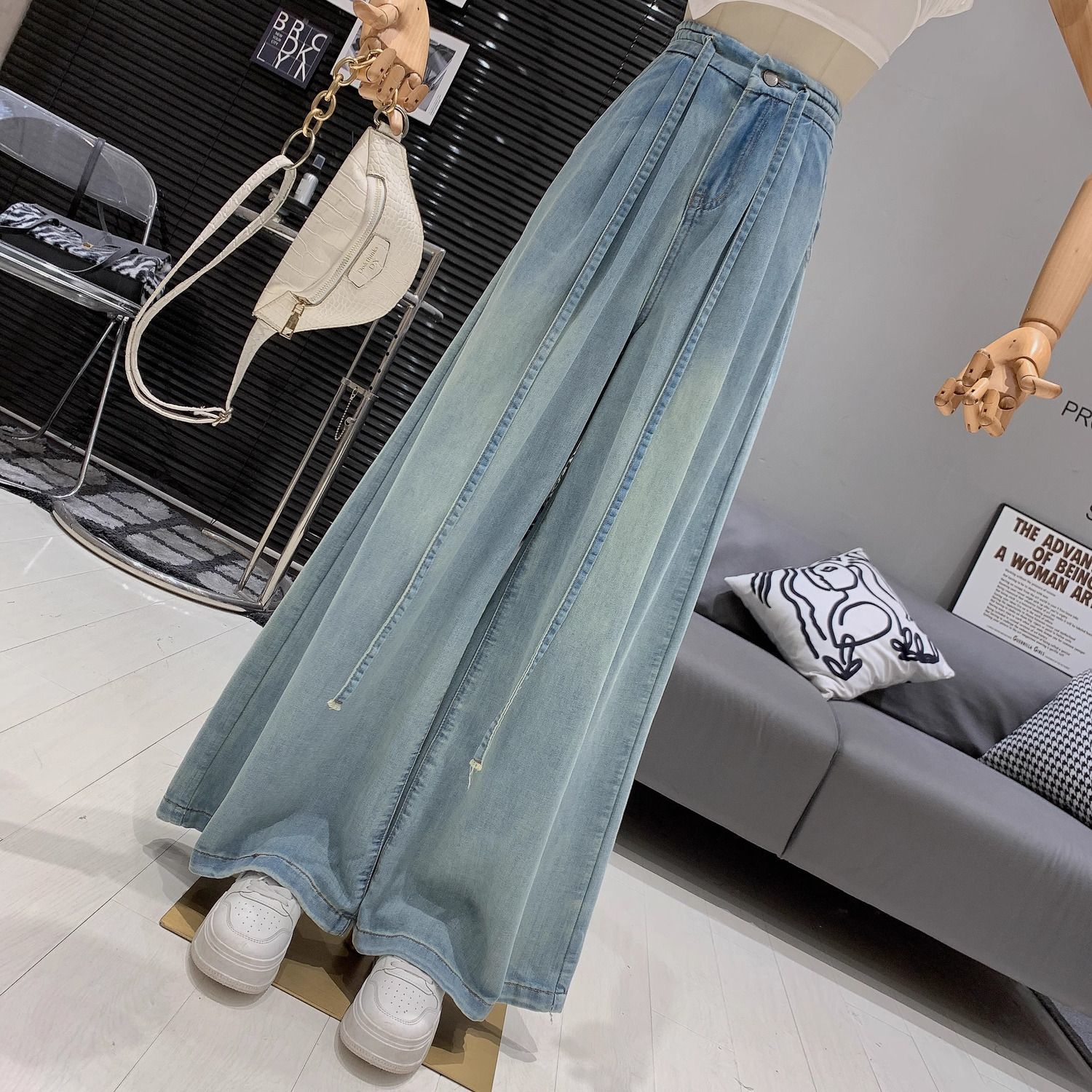 水洗做舊抽繩寬鬆高腰垂感牛仔拖地闊腿褲-Cicimode
