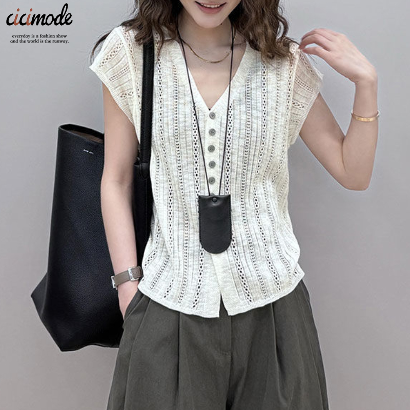 氣質涼感透氣時尚V領顯瘦針織設計感鏤空開衫-Cicimode
