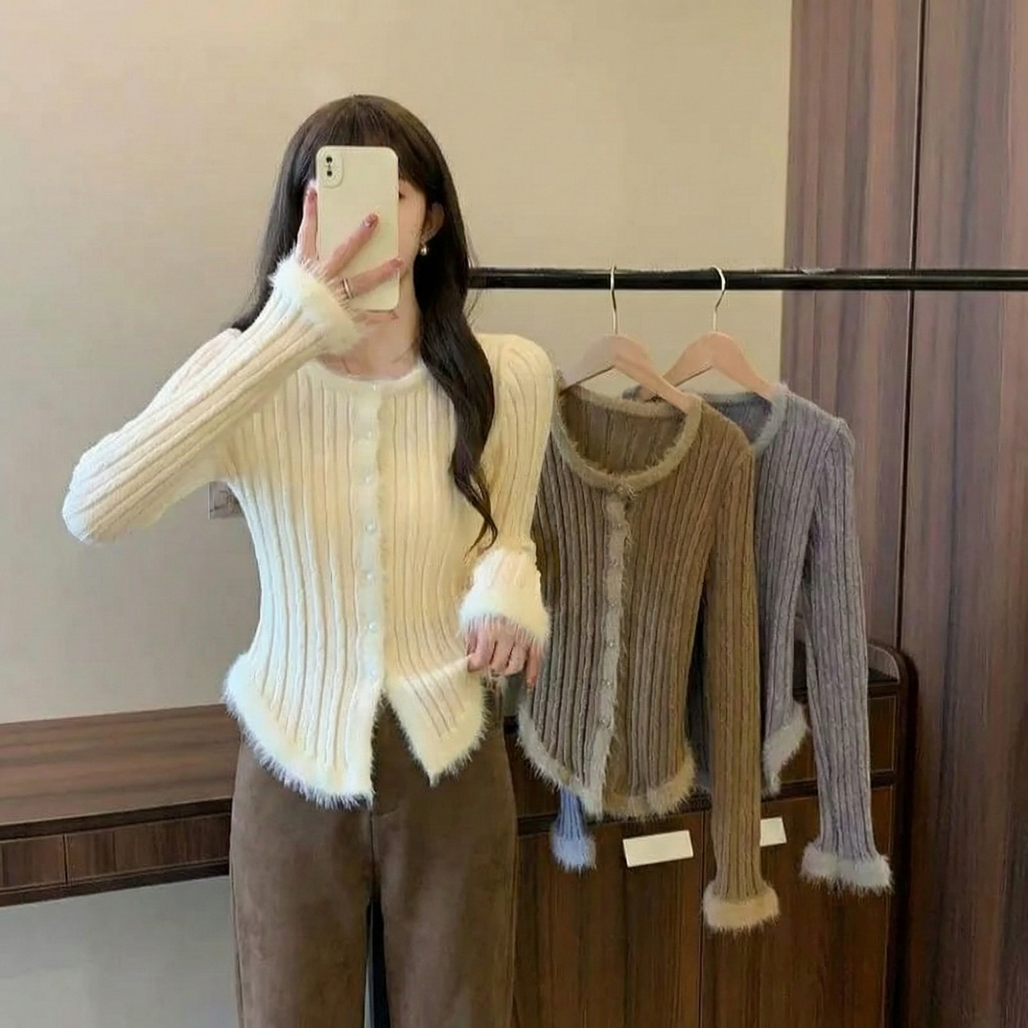 3色美拉德復古拼接毛邊修身顯瘦針織上衣-Cicimode