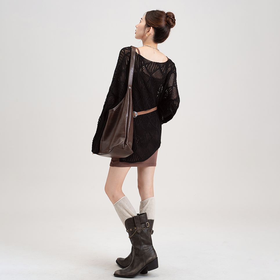 鏤空設計感純色菱形格慵懶風長袖針織罩衫-Cicimode