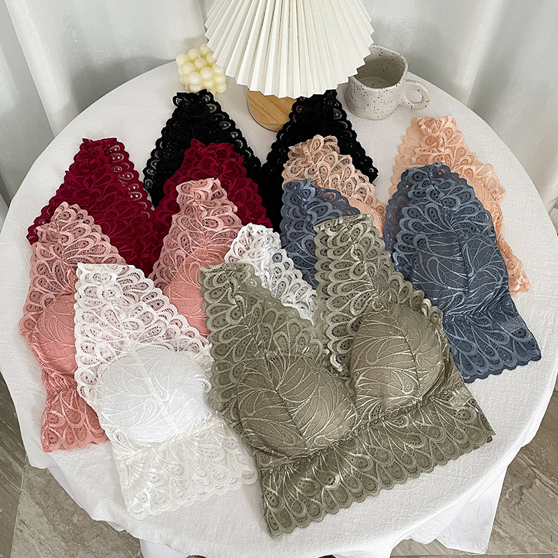 蕾絲無鋼圈聚攏上托帶胸墊防走光V領文胸