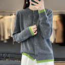深灰色