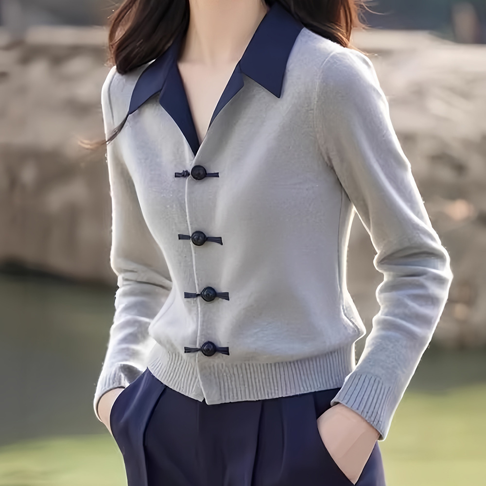 新中式高級感灰色拼接翻領針織開衫-Cicimode