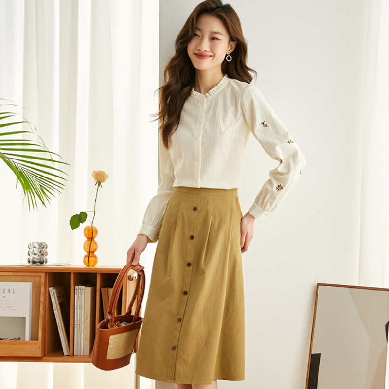 法式木耳邊立領氣質刺繡長袖襯衫-Cicimode