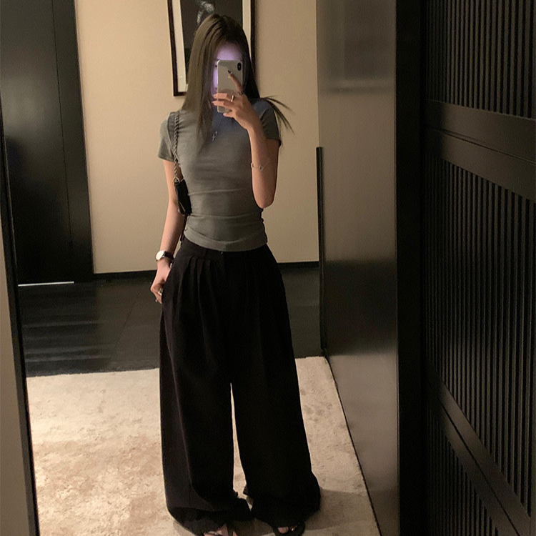 修身顯瘦圓領正肩百搭簡約短袖T恤