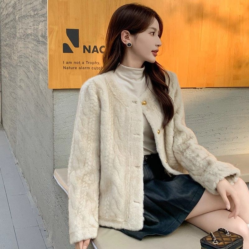 小香風高級感加厚圓領時尚夾棉洋氣外套-Cicimode