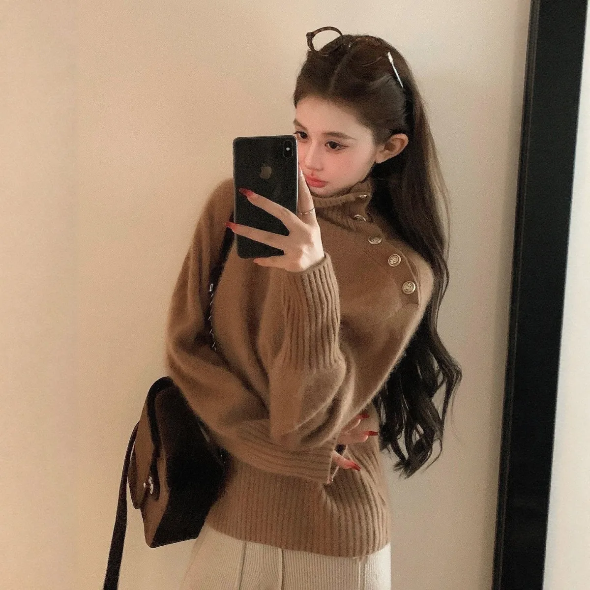 高級感韓系慵懶可外穿不規則翻領針織毛衣-Cicimode