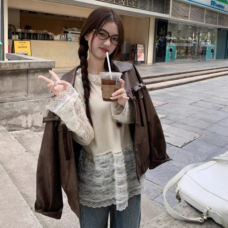 甜美內搭設計感拼接下擺蕾絲長袖打底衫-Cicimode