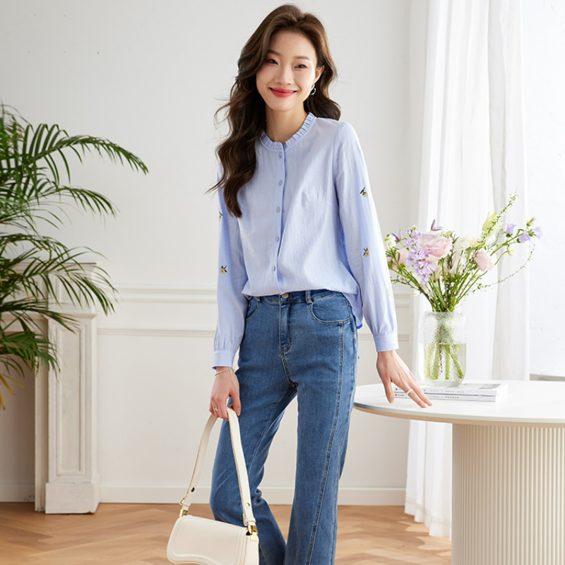 法式木耳邊立領氣質刺繡長袖襯衫-Cicimode