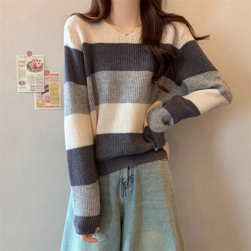 3色復古慵懶風寬鬆v領條紋針織衫-Cicimode