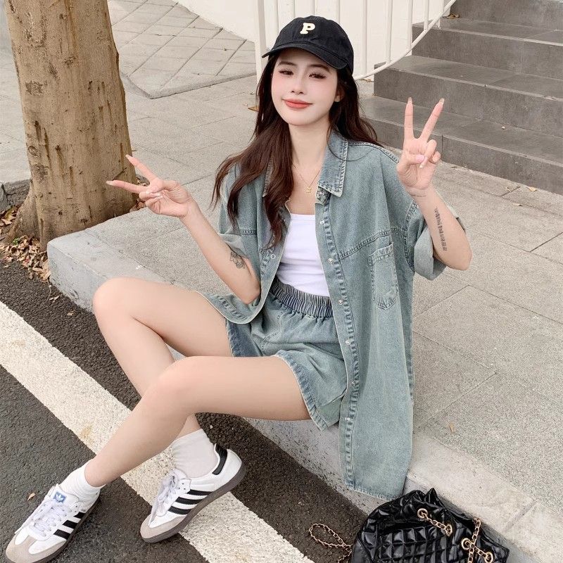 【单件/套装】时尚休闲宽松显瘦牛仔衬衫+松紧腰牛仔短裤两件套装