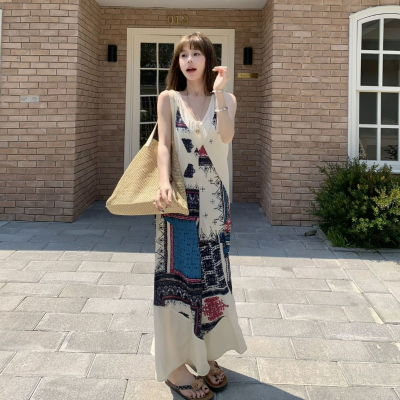 海島風V領無袖復古印花休閒闊腿背帶連體褲-Cicimode