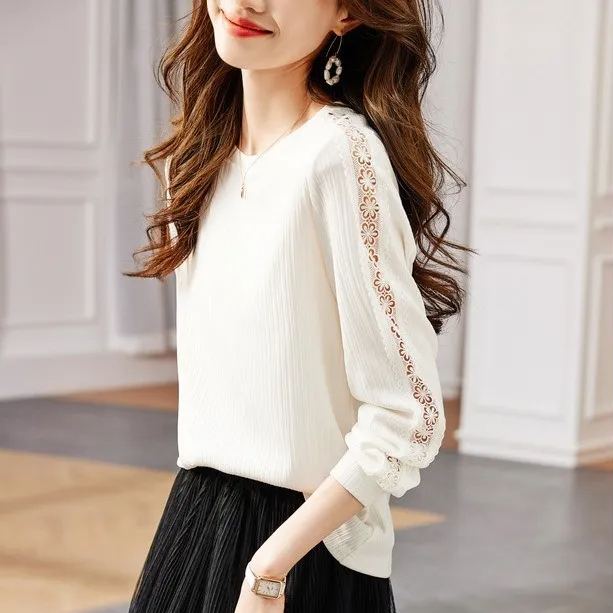 時尚氣質百搭圓領鏤空蕾絲肌理感長袖-Cicimode