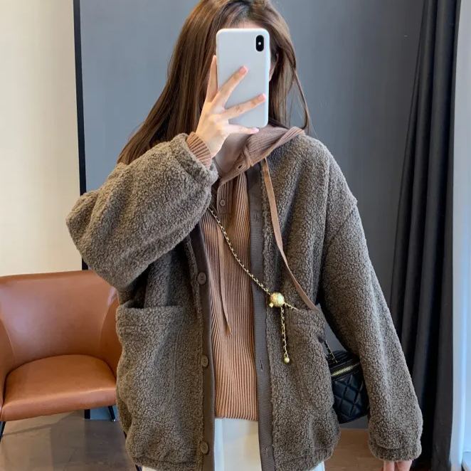 時尚加絨棒球服寬鬆仿羊羔絨外套-Cicimode