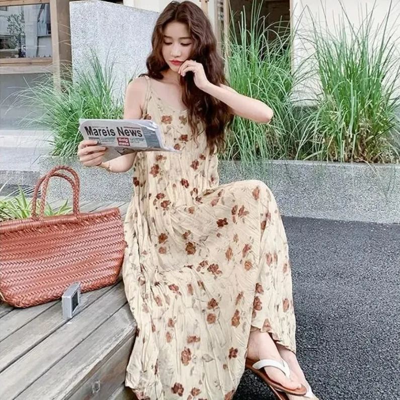 【單件/套裝】法式度假風氛圍感不規則蕾絲罩衫+吊帶碎花裙兩件套-Cicimode