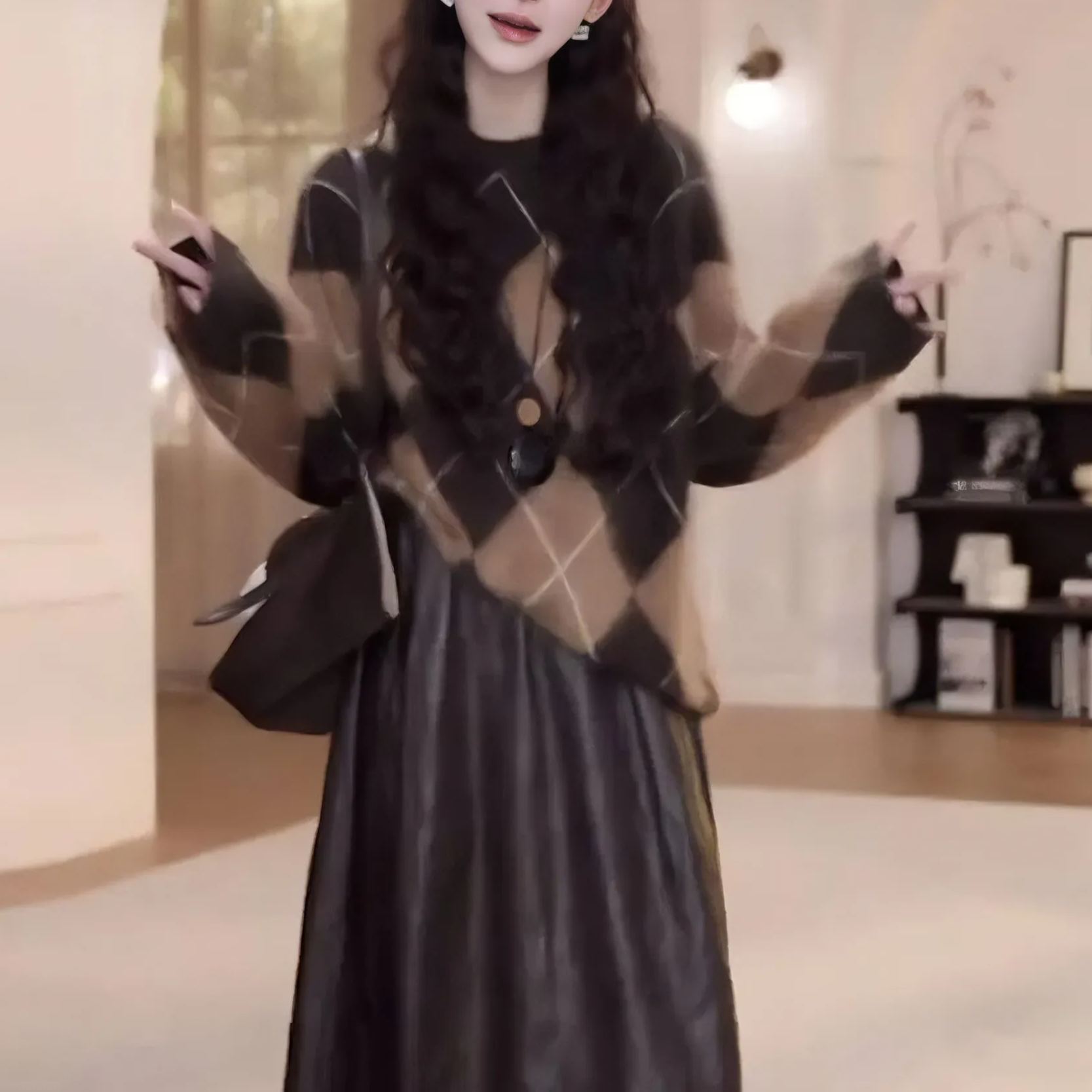 【單件/套裝】气质减龄時尚顯瘦針織毛衣+高腰半身皮裙兩件套-Cicimode