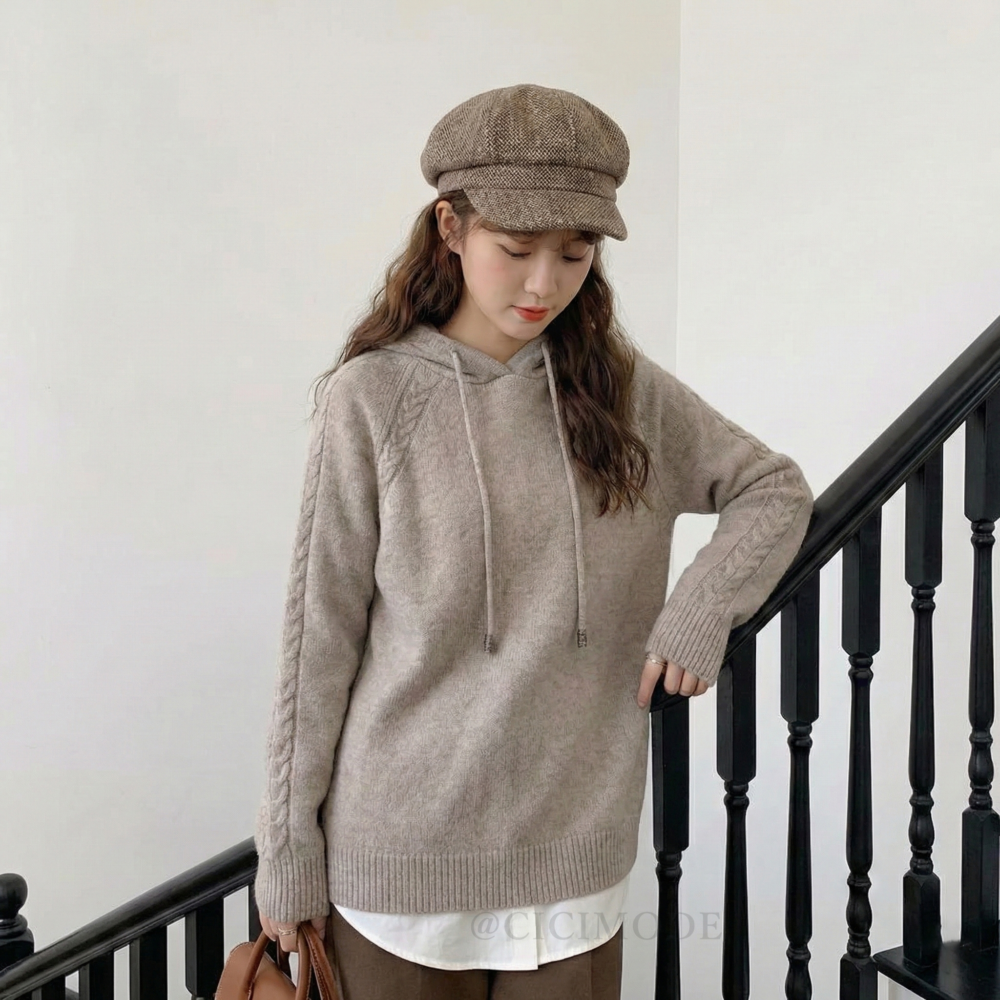 寬鬆套頭素色高級感連帽針織毛衣