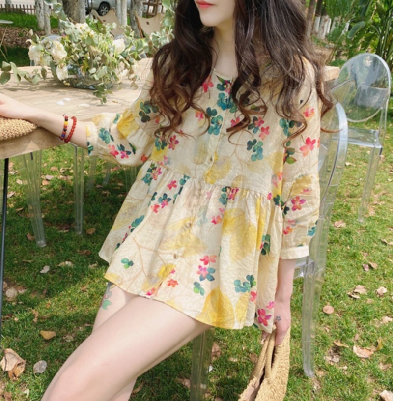 Stella Fashion Women Half Sleeve Loose Plus Size Blouse Fashion Shirts Korean Style bubble Sleeves Flower Pattern Blouse  -Stella's Fashion