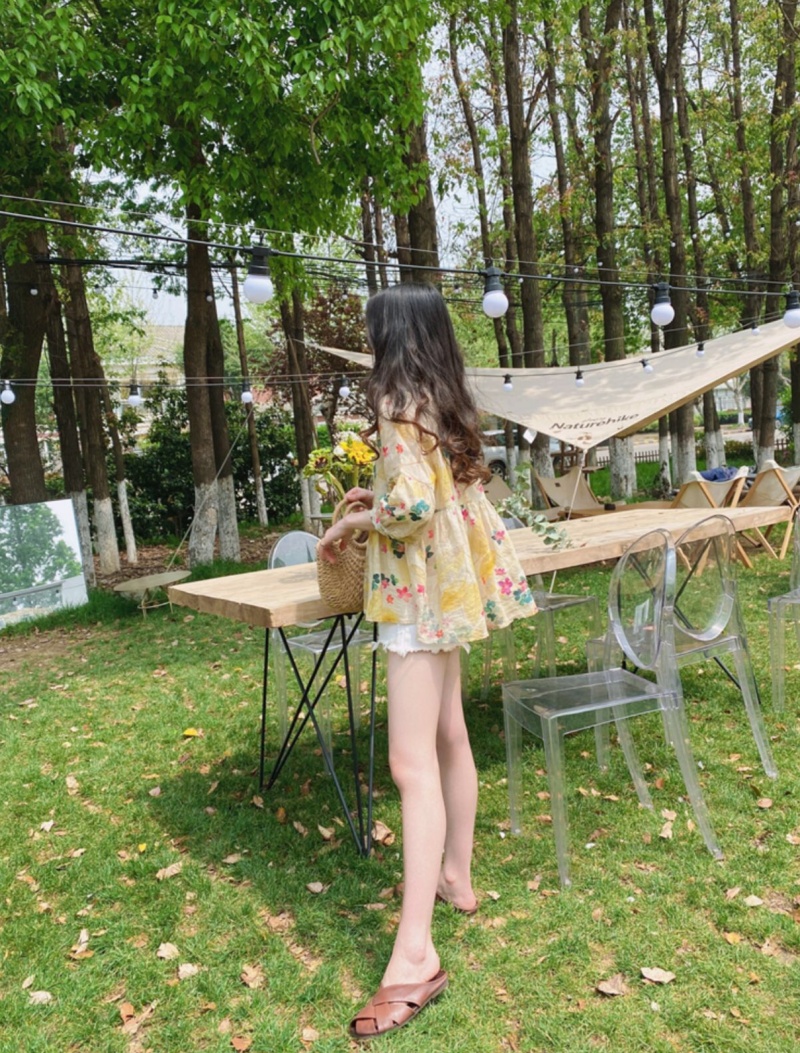 Stella Fashion Women Half Sleeve Loose Plus Size Blouse Fashion Shirts Korean Style bubble Sleeves Flower Pattern Blouse  -Stella's Fashion