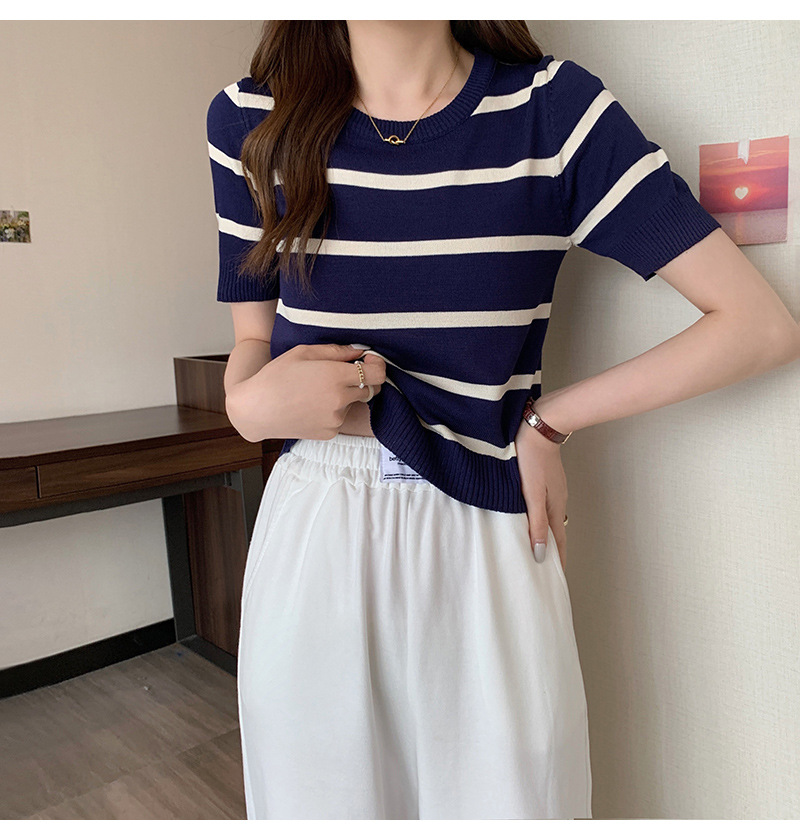 [Stella Fashion] Women’s Korean Solid Color V- Neck Casual Slim Knitted Short Sleeve Crop T-Shirt. Women Tops