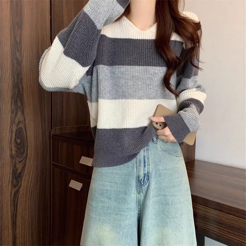 Stella Fashion Korean Style Color Block Chenille Knit Sweater | Soft Loose Fit V-Neck Pullover Top (Free Size)