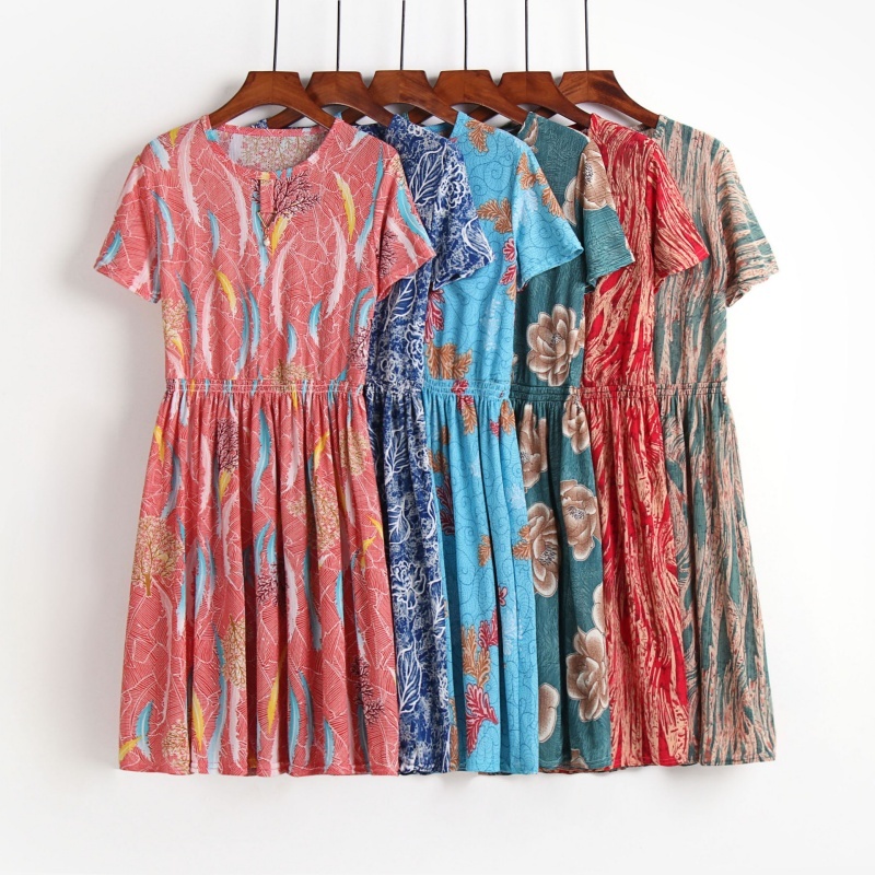 Stella Fashion new half-length plus size mother wears a short-sleeved