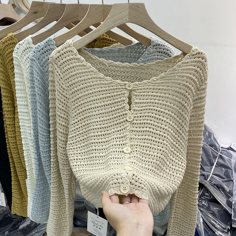 [Stella Fashion]  Summer New Hollow Knitted Cardigan Women's Long-Sleeved Outer Sunscreen Mesh Small Blouse Jacket Short Top .-Stella's Fashion
