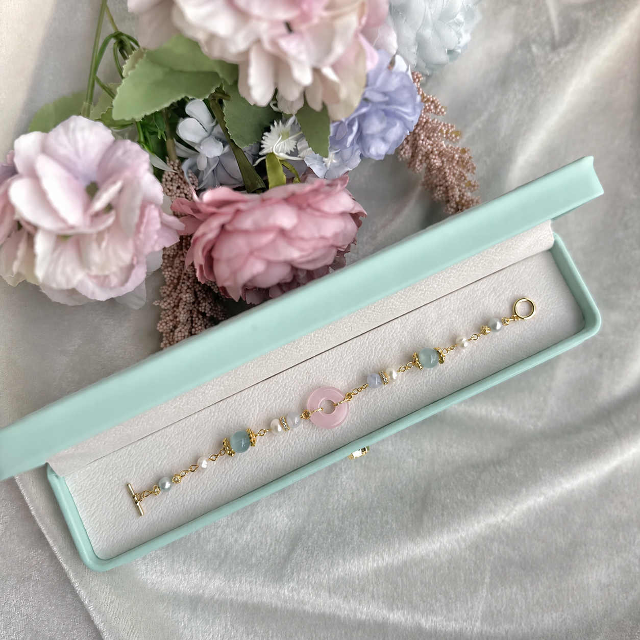 Gemstones Donut Dainty Chain Bracelet Workshop