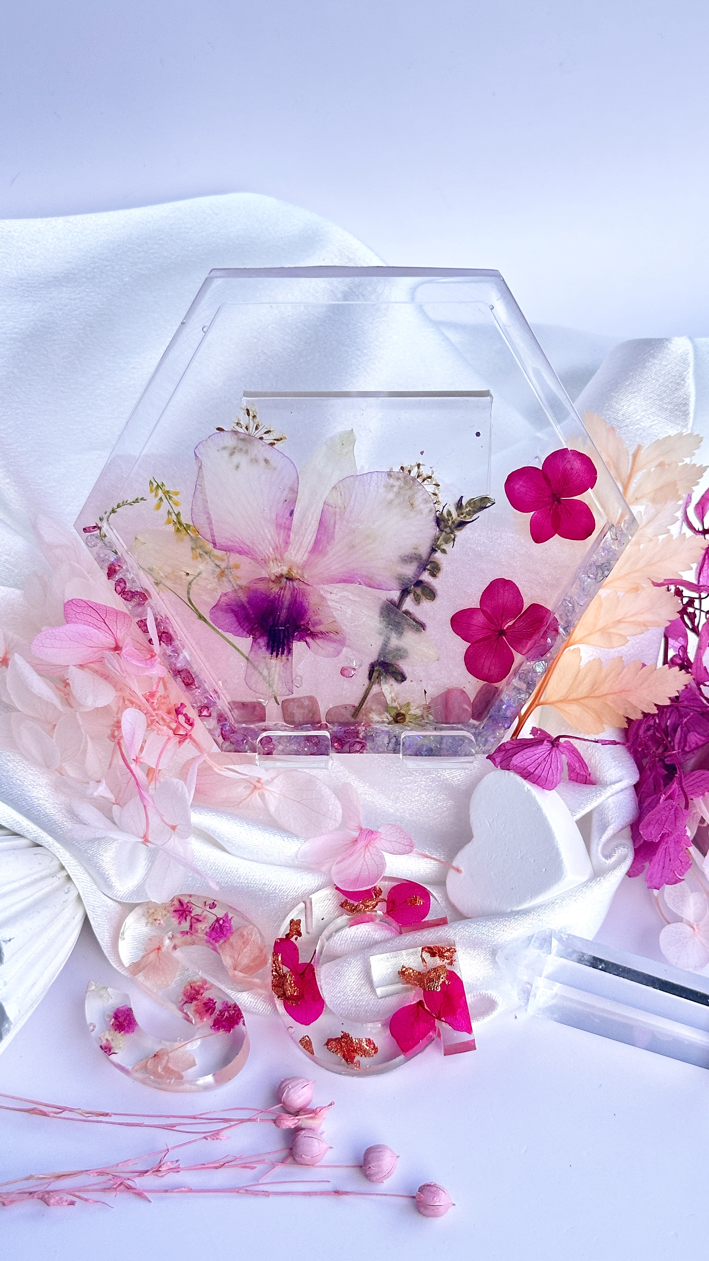 Dahlia Orchid Hexagon Coaster in Pink