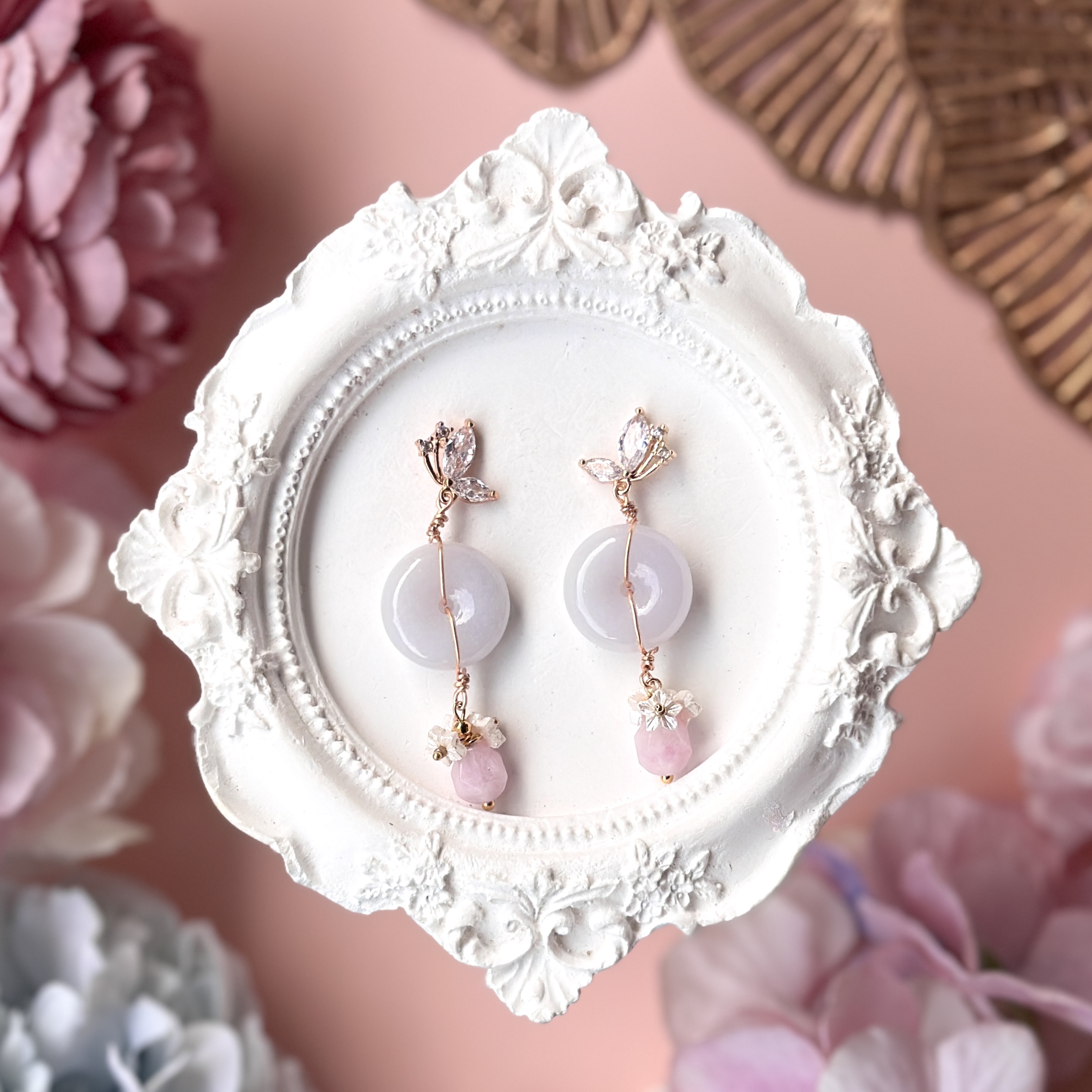 Icy Lavender Jade Donut with Faceted Kunzite and Freshwater Pearls