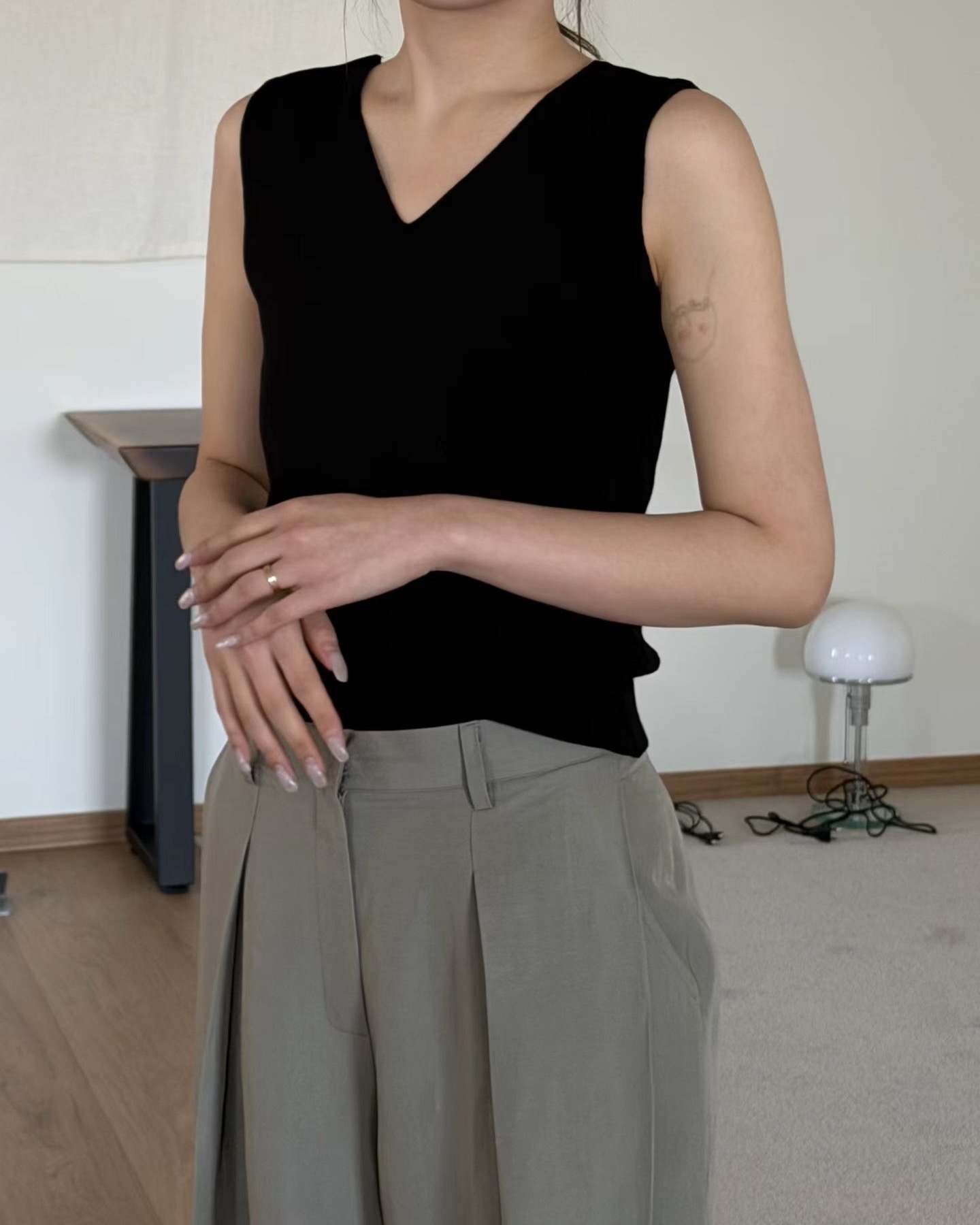 2 Way Sleeveless Knit Top