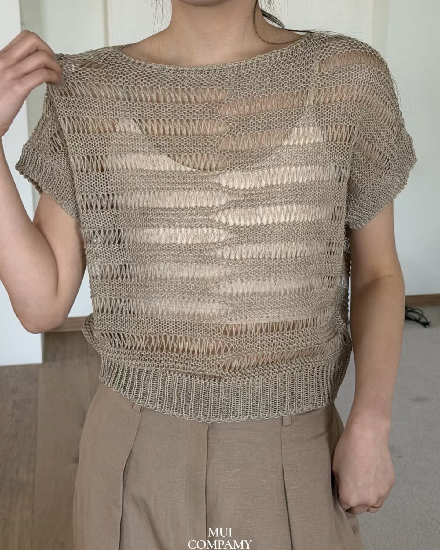 Airy Flare Knit Top