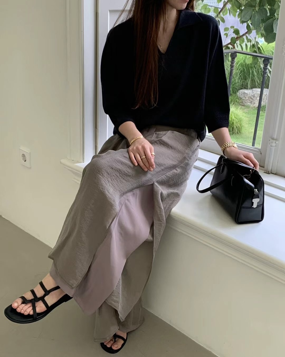 Open Collar Half Sleeve Knit Top