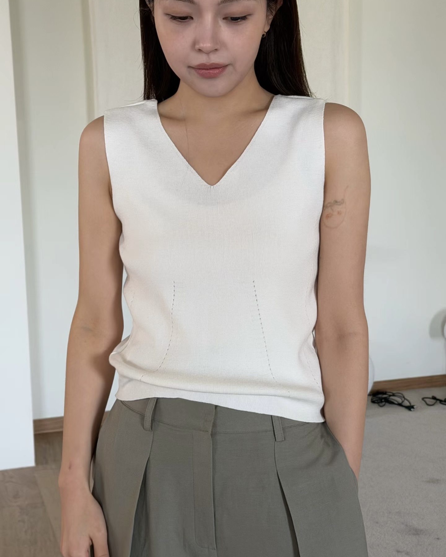 2 Way Sleeveless Knit Top