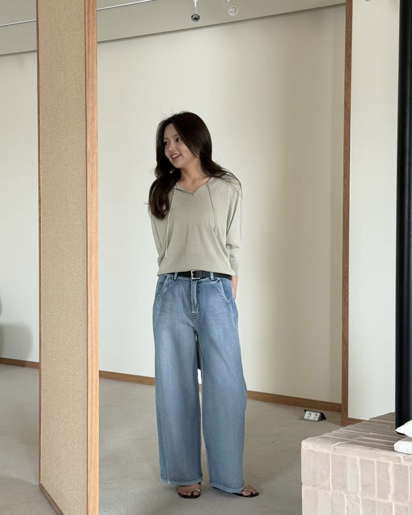 Quarter Sleeve Hoodie Top