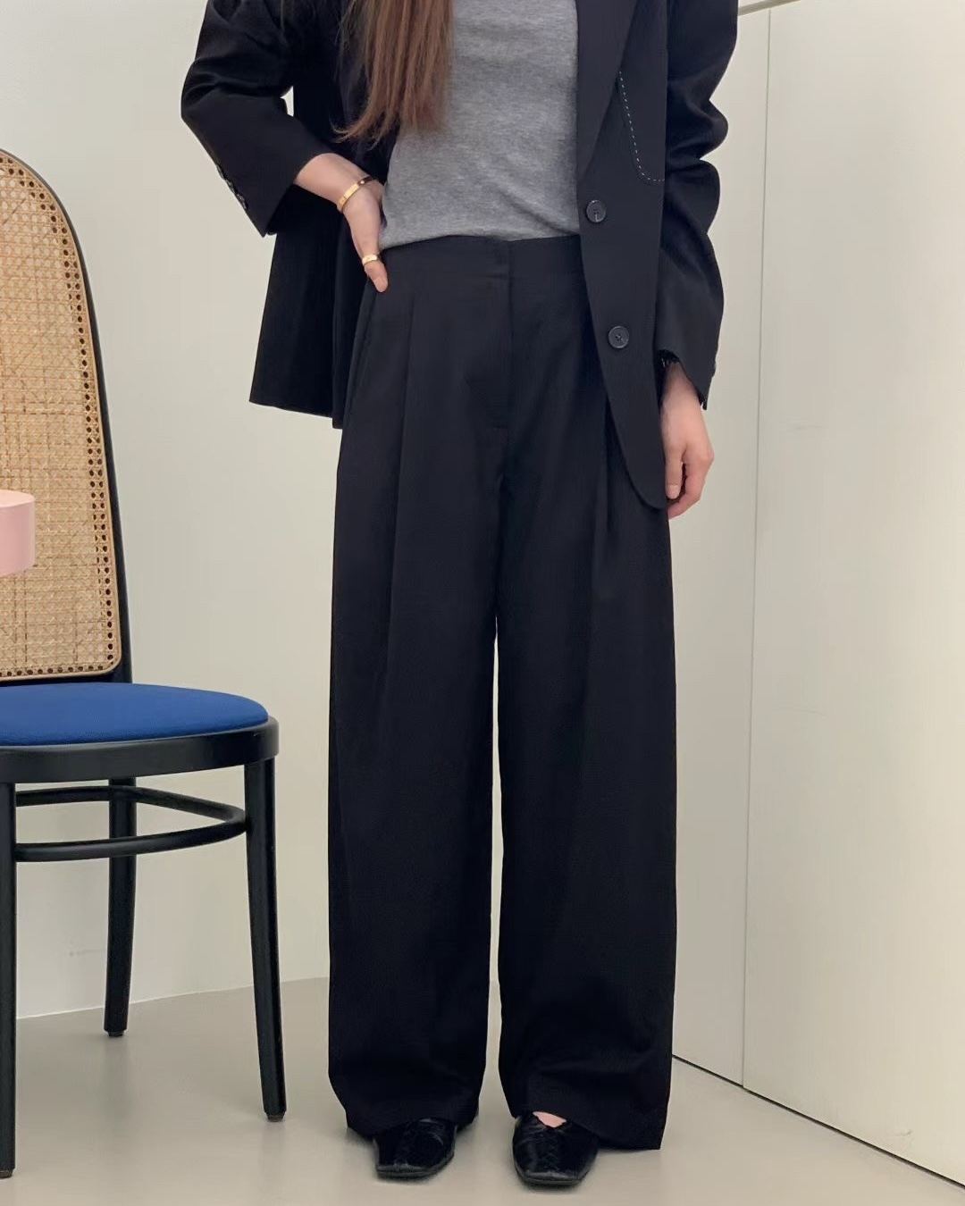 Hyolin Pintuck Pants