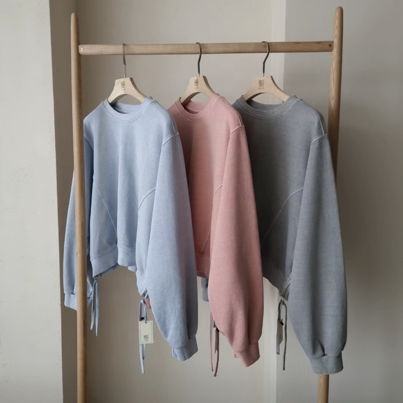 Pullovers / Sweatshirt