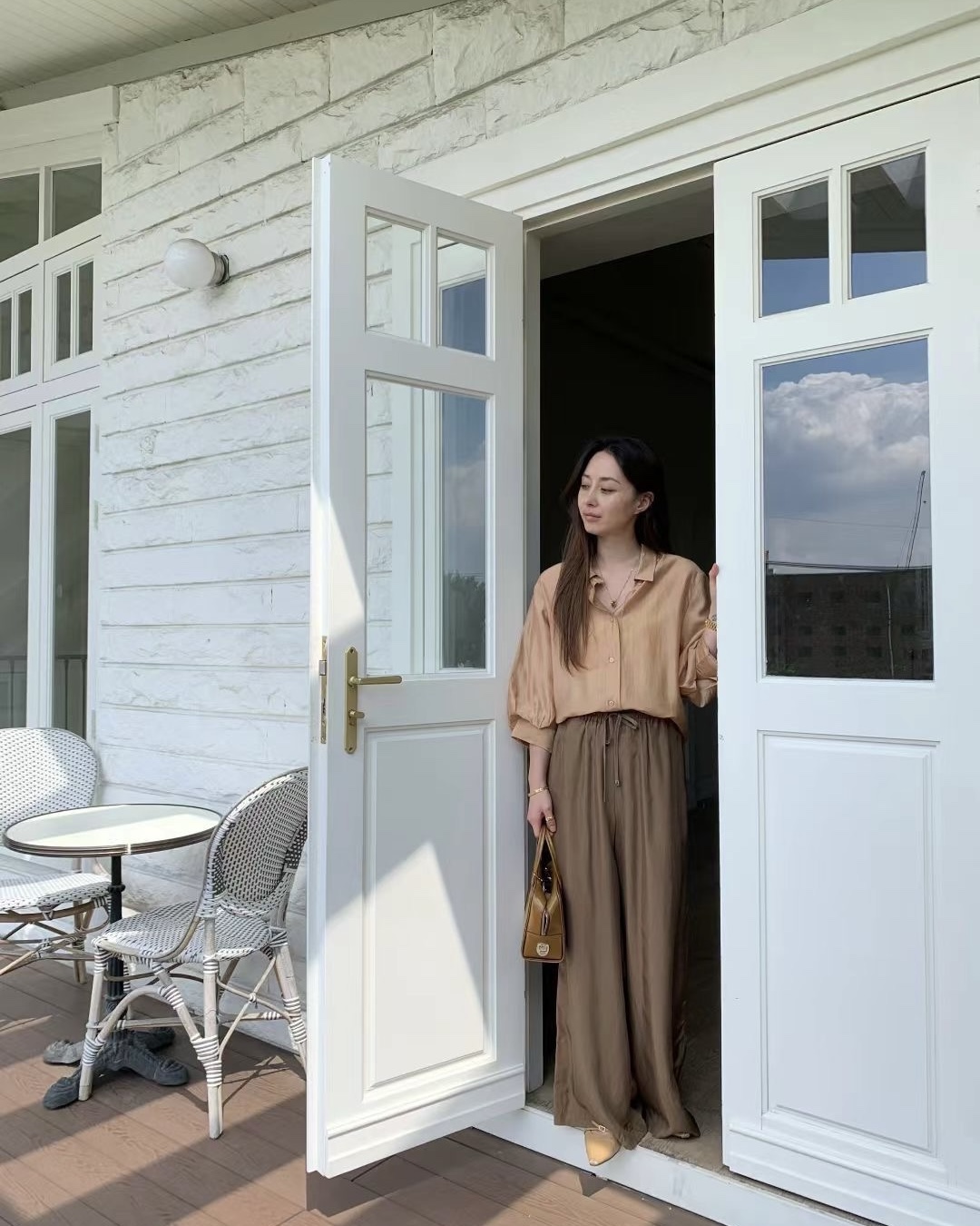 Puff Quarter Sleeve Blouse