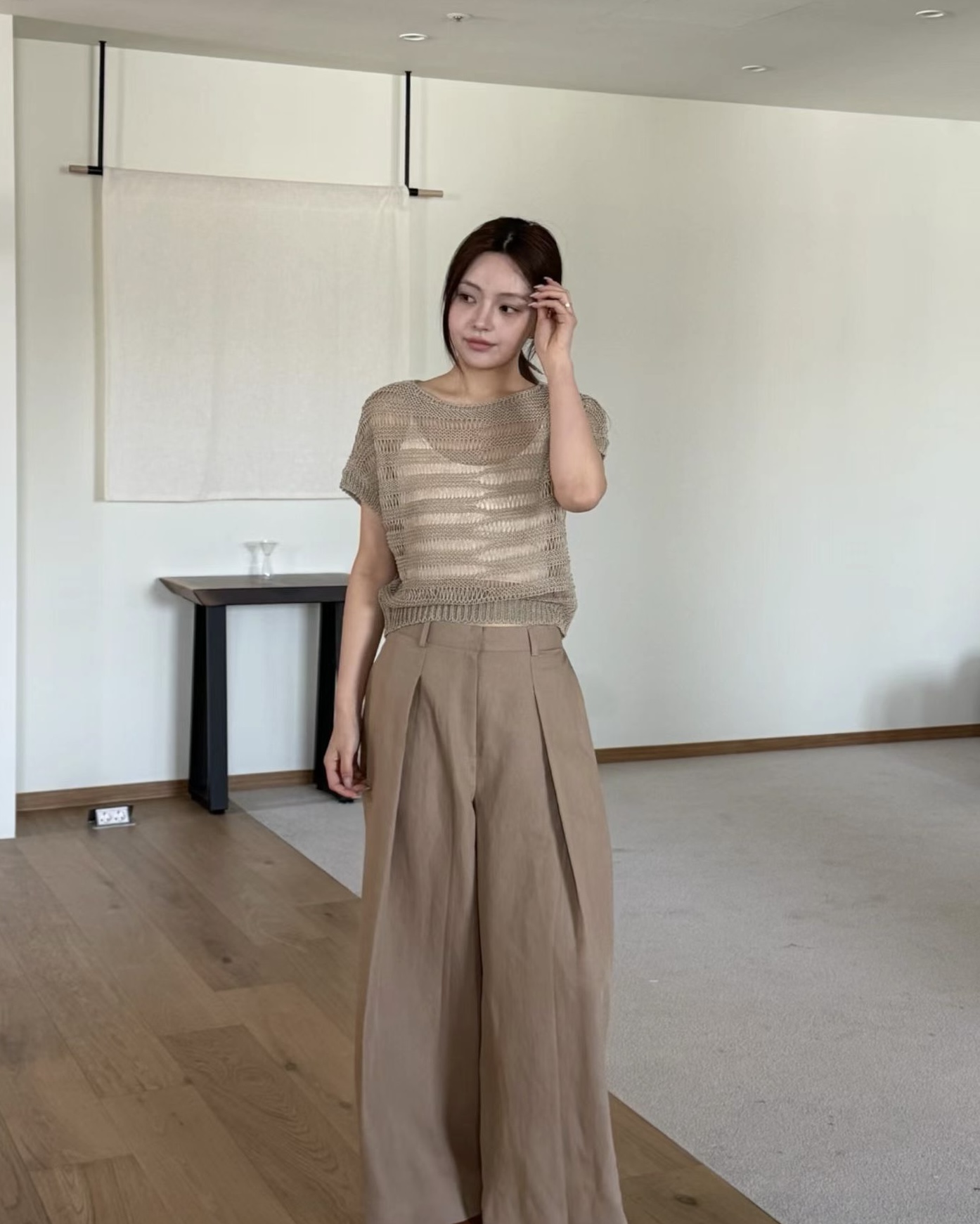 Airy Flare Knit Top