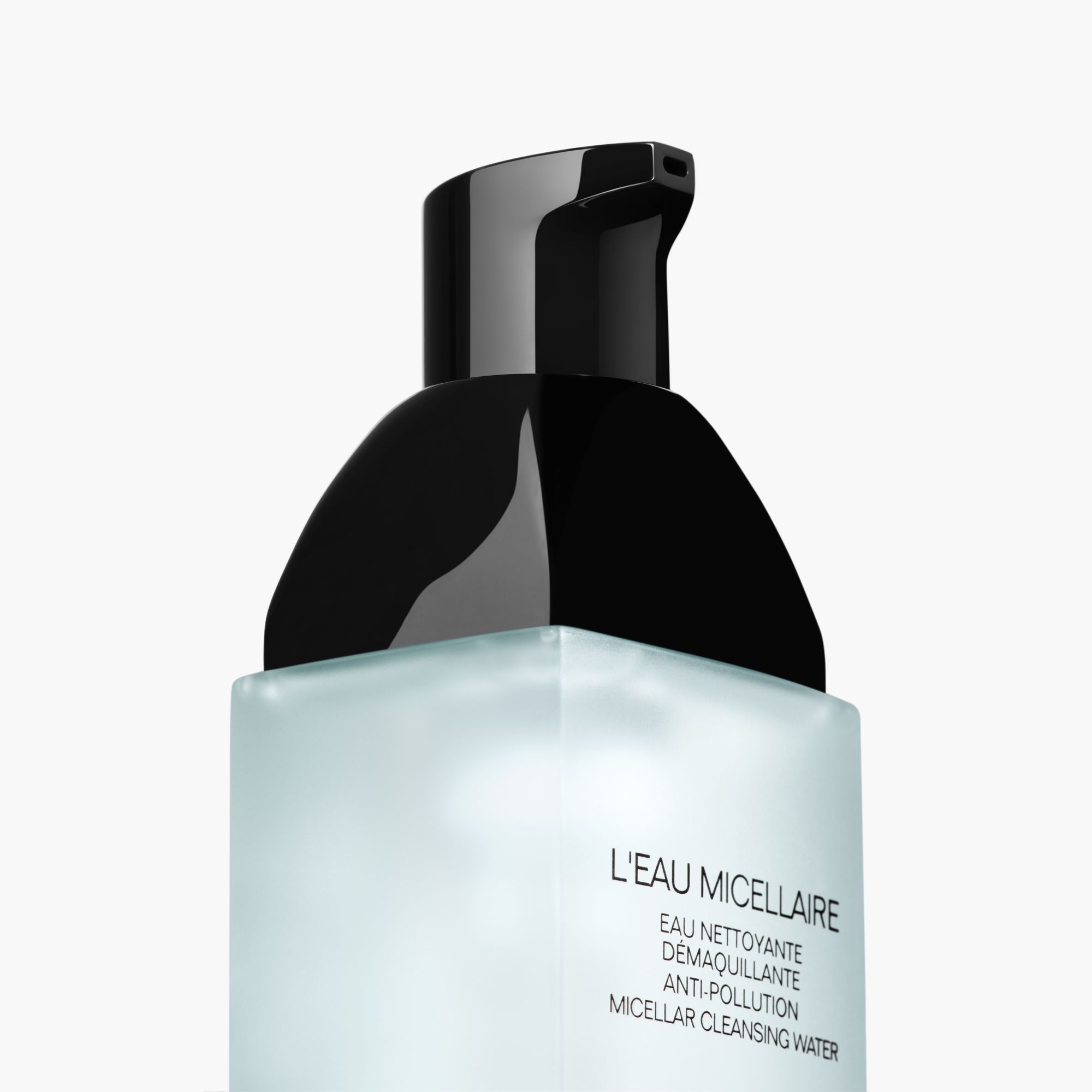 ANTI-POLLUTION MICELLAR CLEANSING WATER