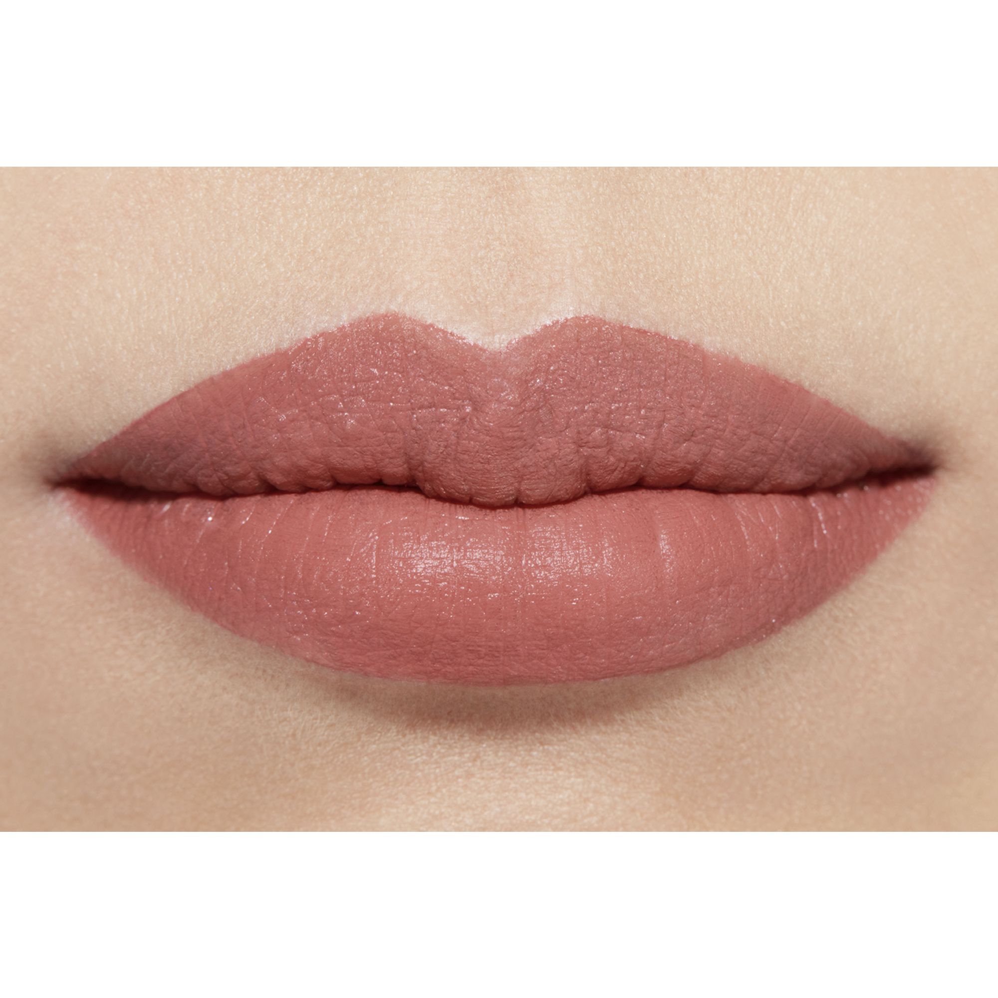 PEMULAS BIBIR MATTE BERKILAU