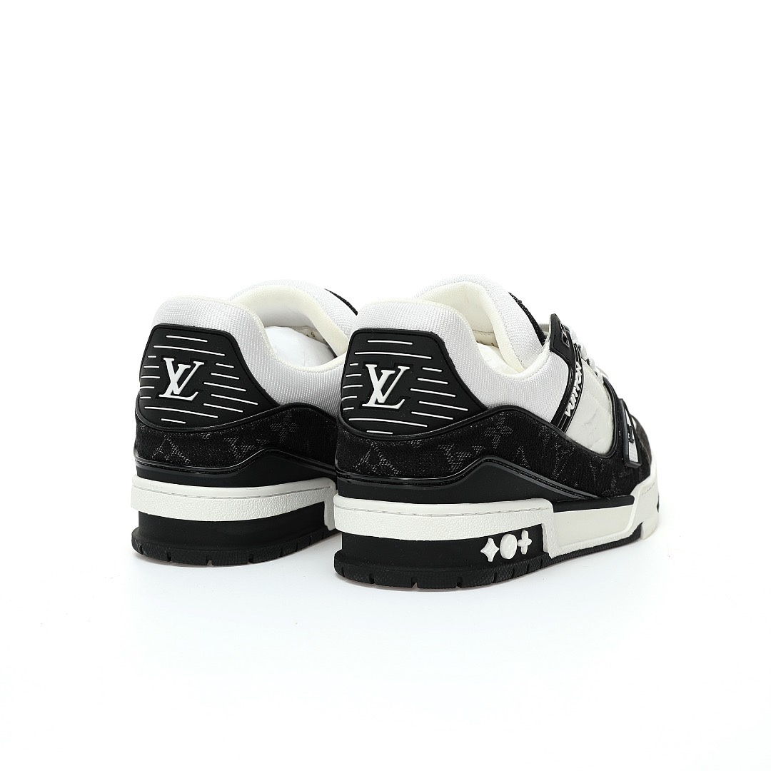 LOUIS VUITTON Trainer