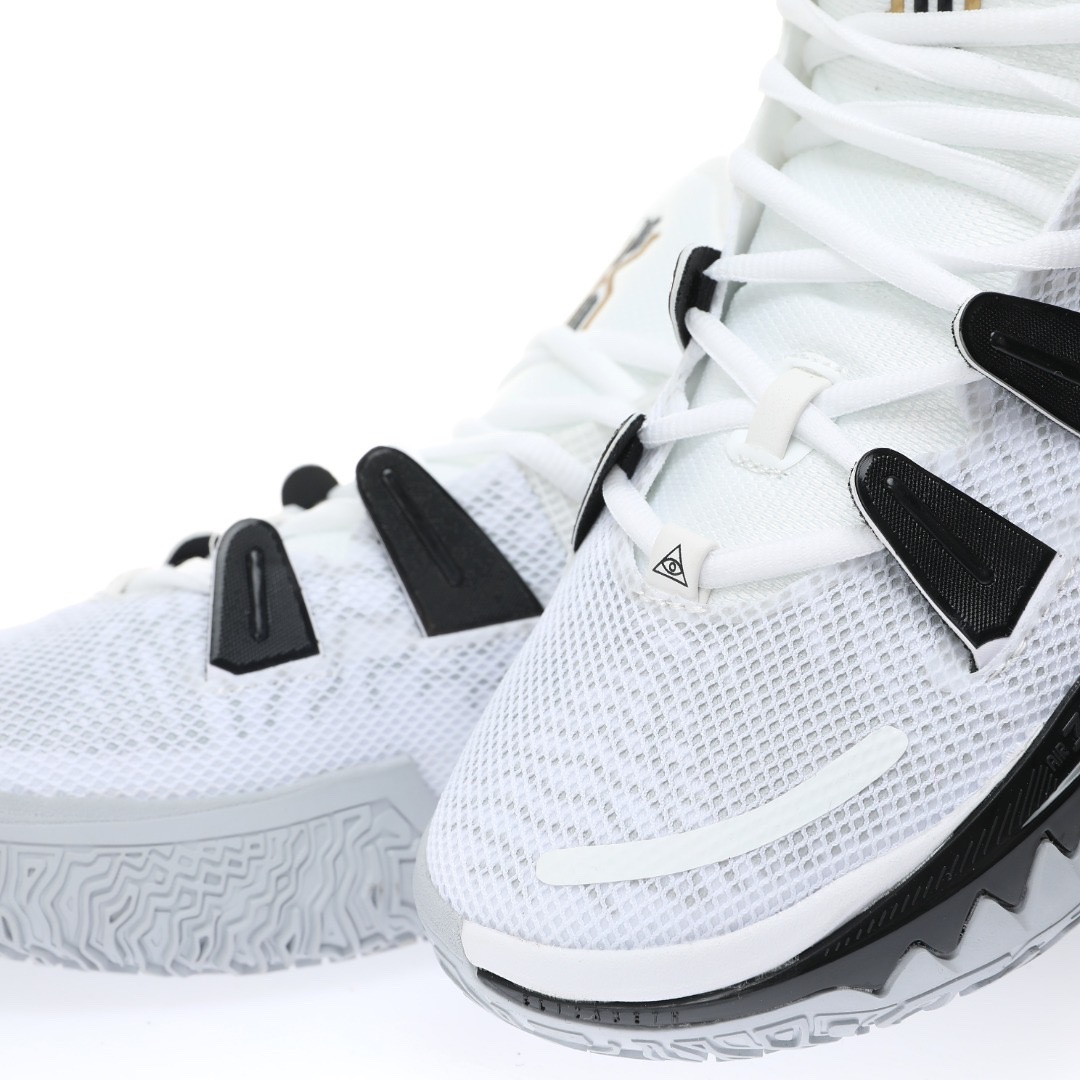 Kyrie 8「高筒系列」