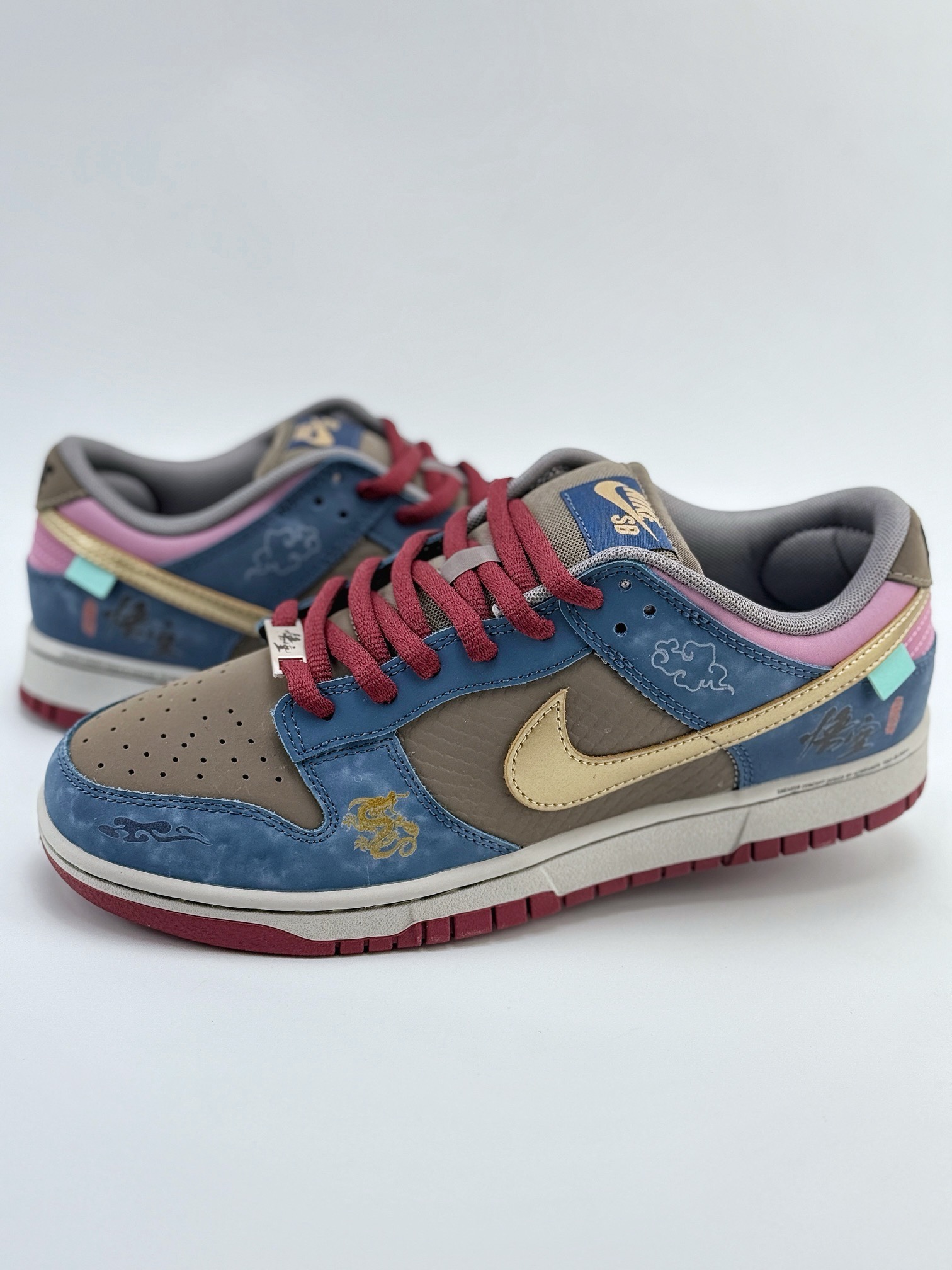 SB Dunk Low 黑神話悟空 祥雲龍紋