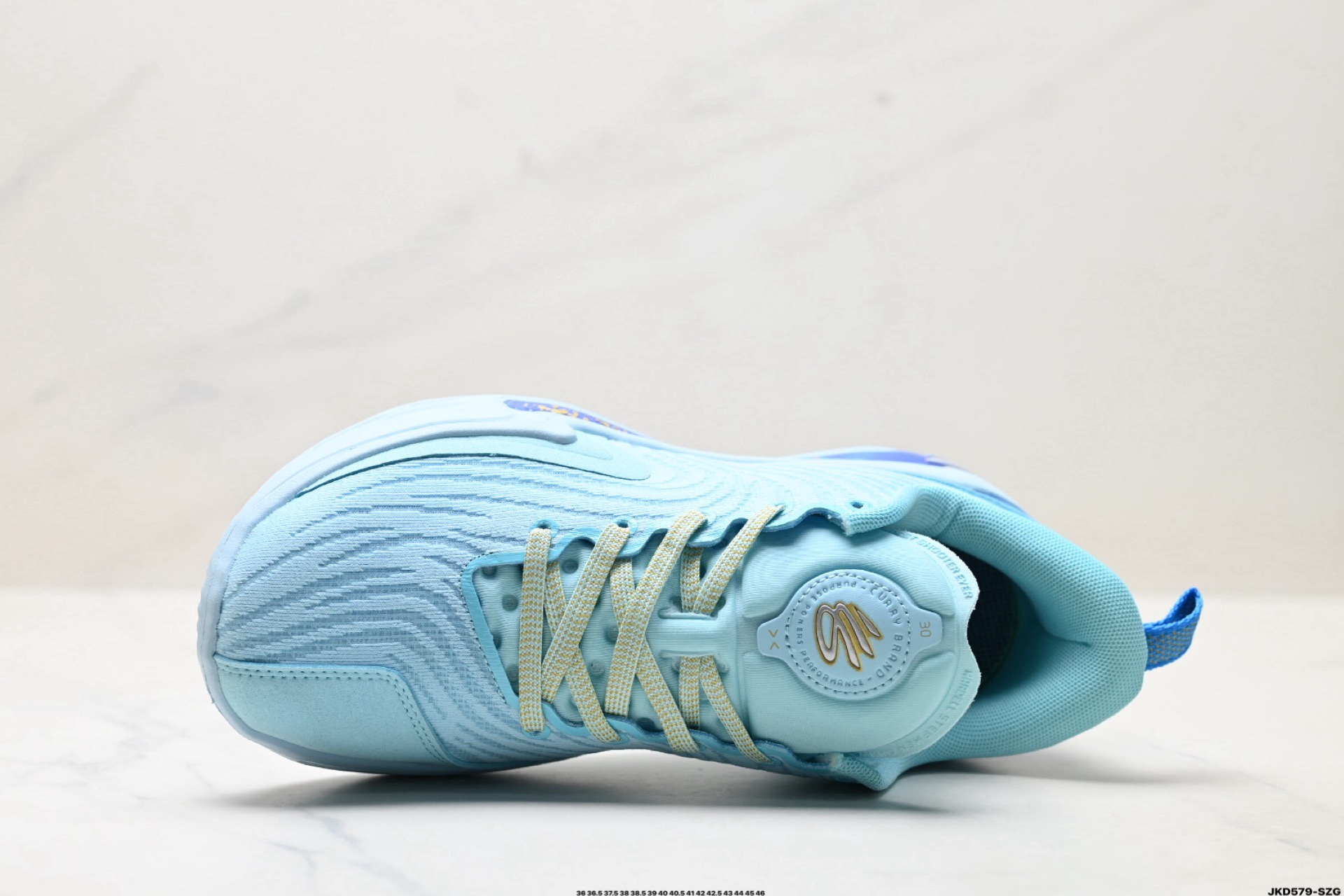 Under Armour Curry 12「系列」