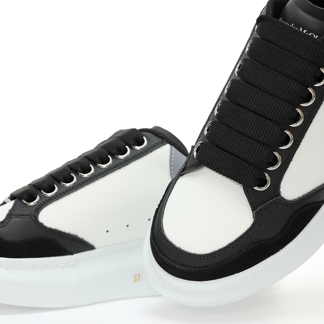 Alexander McQueen Oversized Exaggerated-Sole Suede Leather Sneakers
