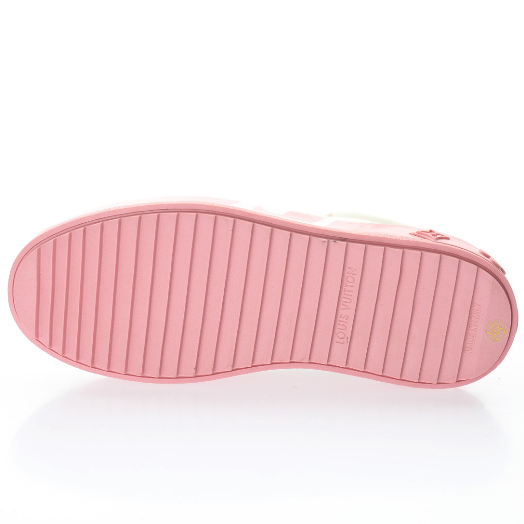 LOuIS VUITTON Time Out