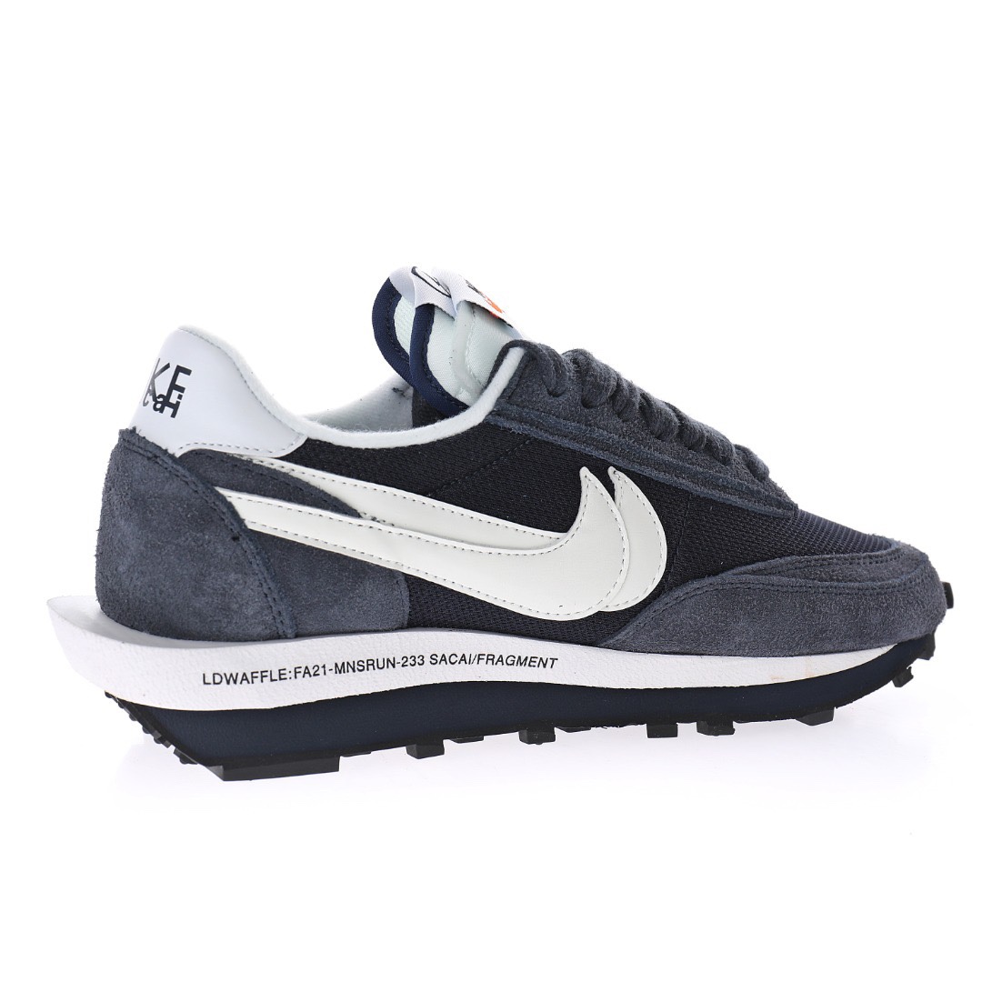 Fragment design x Sacai xNike LDWaffle"Wolf Grey"