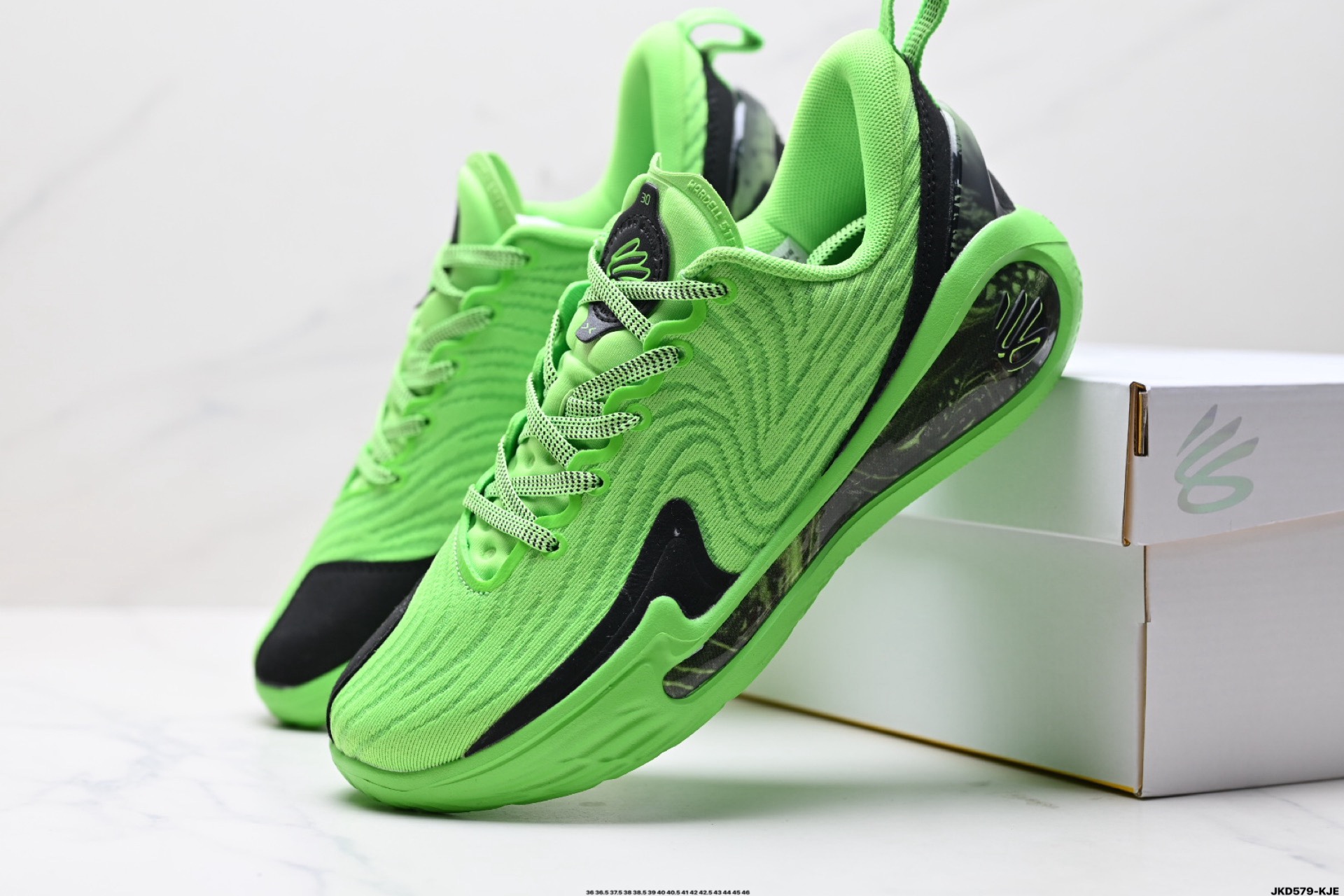 Under Armour Curry 12「系列」