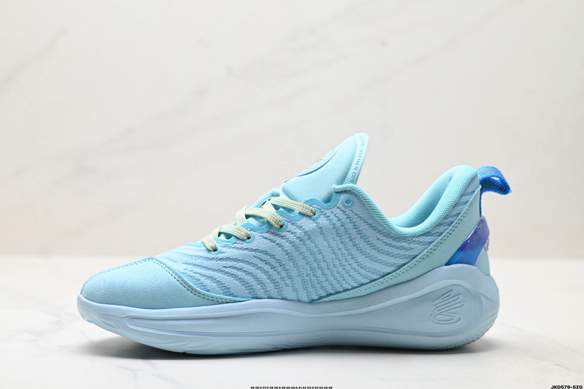 Under Armour Curry 12「系列」